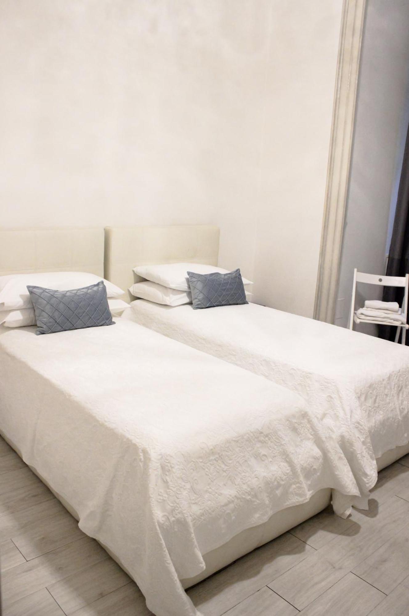 Apartament Salerno Center House - Corso Vittorio Emanuele Zewnętrze zdjęcie